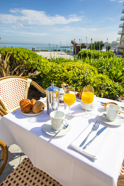 L'hôtel le café de Paris, hôtel à coté de la plage à biarritz