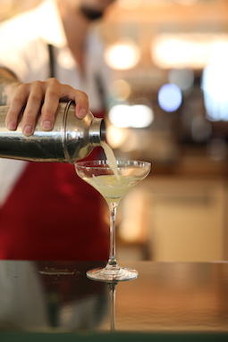 Le Café de Paris, Bar avec une vue mer (océan) à Biarritz. Bar à cocktail à Biarritz